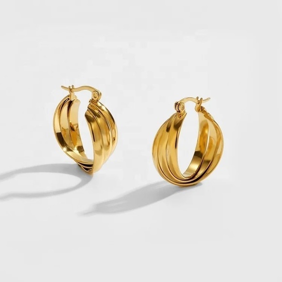18k Gold Plated Triple Twisted Hoop Earrings - Picture 3 of 7